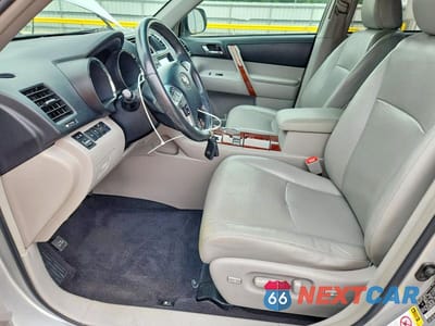 Zdjęcie 7 z 13 samochodu: 2011 TOYOTA HIGHLANDER LIMITED VIN:5TDDK3EH3BS092944 - miniatura