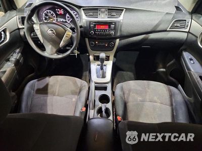 Zdjęcie 8 z 12 samochodu: 2015 NISSAN SENTRA S VIN:3N1AB7AP7FY320288 - miniatura