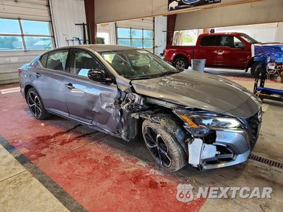 Czwarte zdjęcie samochodu z boku: 2025 NISSAN ALTIMA SR VIN:1N4BL4CW1SN338932 - miniatura
