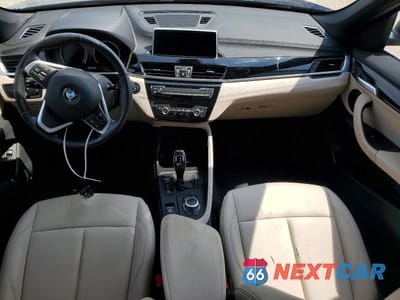 Zdjęcie 8 z 12 samochodu: 2021 BMW X1 XDRIVE28I VIN:WBXJG9C0XM5T68911 - miniatura
