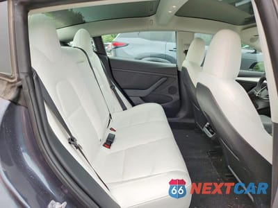 Zdjęcie 10 z 12 samochodu: 2023 TESLA MODEL 3 VIN:5YJ3E1EB3PF663900 - miniatura