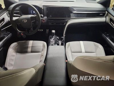 Zdjęcie 8 z 12 samochodu: 2025 TOYOTA CAMRY SE VIN:4T1DAACK7SU074315 - miniatura