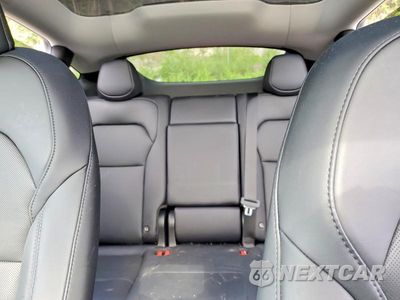 Zdjęcie 10 z 14 samochodu: 2026 TESLA MODEL Y VIN:7SAYGDED3TA432718 - miniatura
