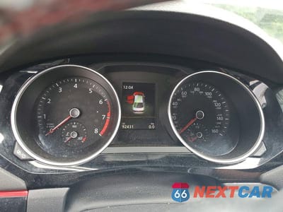 Zdjęcie 9 z 12 samochodu: 2018 VOLKSWAGEN JETTA GLI VIN:3VW4T7AJ3JM223993 - miniatura