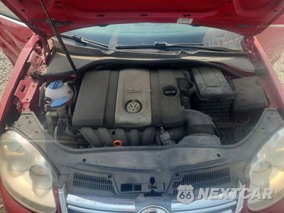 Zdjęcie 11 z 12 samochodu: 2008 VOLKSWAGEN JETTA SE VIN:3VWRM71K88M110448 - miniatura