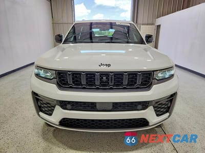 Piąte zdjęcie samochodu w środku: 2026 JEEP GRAND CHEROKEE LIMITED VIN:1C4RJHBR4TC282872 - miniatura