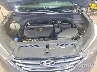 Zdjęcie 12 z 13 samochodu: 2017 HYUNDAI TUCSON SE VIN:KM8J33A41HU289078 - miniatura
