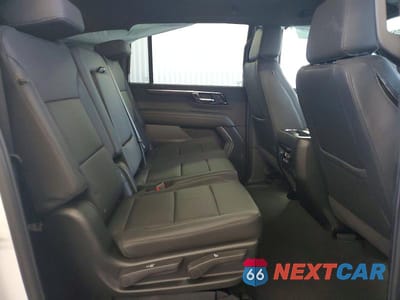 Zdjęcie 11 z 13 samochodu: 2026 CHEVROLET SUBURBAN C1500 LT VIN:1GNS5CKD0TR398944 - miniatura