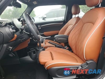 Zdjęcie 7 z 12 samochodu: 2024 MINI COOPER S VIN:WMW53DH02R2V71142 - miniatura