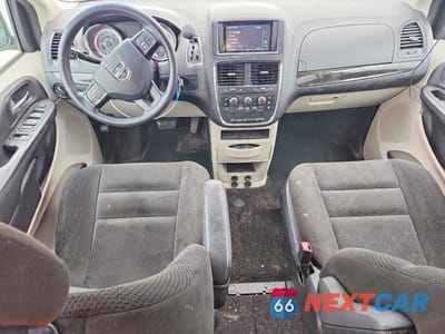 Zdjęcie 8 z 13 samochodu: 2017 DODGE GRAND CARAVAN SE VIN:2C4RDGBG5HR568888 - miniatura