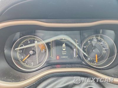 Zdjęcie 9 z 14 samochodu: 2016 JEEP CHEROKEE LATITUDE VIN:1C4PJMCS1GW277893 - miniatura