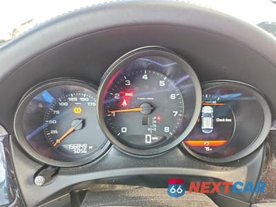 Zdjęcie 9 z 14 samochodu: 2018 PORSCHE MACAN VIN:WP1AA2A50JLB07815 - miniatura