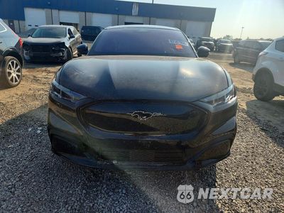 Piąte zdjęcie samochodu w środku: 2024 FORD MUSTANG MACH-E PREMIUM VIN:3FMTK3SU6RMA21451 - miniatura