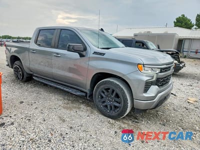 Czwarte zdjęcie samochodu z boku: 2023 CHEVROLET SILVERADO K1500 RST VIN:2GCUDEED5P1134936 - miniatura