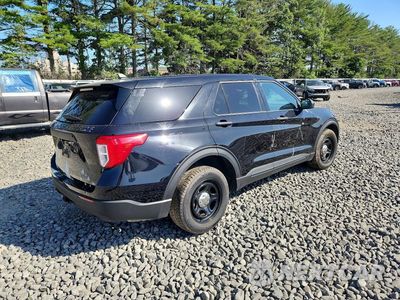 Trzecie zdjęcie samochodu z tyłu: 2023 FORD EXPLORER POLICE INTERCEPTOR VIN:1FM5K8AB1PGA62633 - miniatura