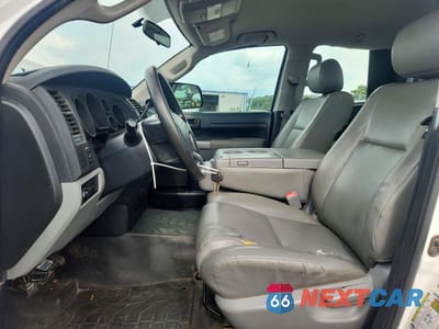 Zdjęcie 7 z 12 samochodu: 2010 TOYOTA TUNDRA DOUBLE CAB SR5 VIN:5TFRM5F17AX016939 - miniatura