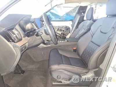 Zdjęcie 7 z 13 samochodu: 2025 VOLVO XC90 PLUS VIN:YV4062PB7S1372799 - miniatura