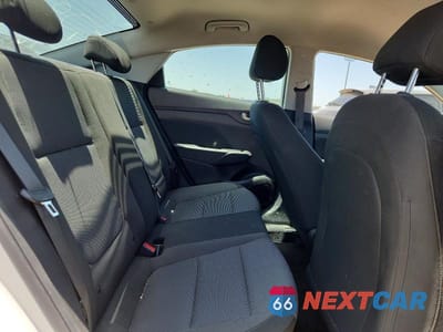 Zdjęcie 10 z 12 samochodu: 2021 HYUNDAI ACCENT SE VIN:3KPC24A62ME152988 - miniatura