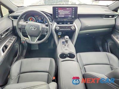 Zdjęcie 8 z 14 samochodu: 2022 TOYOTA VENZA XLE VIN:JTEAAAAH6NJ109734 - miniatura