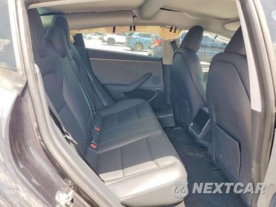 Zdjęcie 10 z 12 samochodu: 2024 TESLA MODEL 3 VIN:5YJ3E1EA3RF866005 - miniatura
