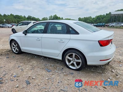 Drugie zdjęcie samochodu z przodu: 2015 AUDI A3 PREMIUM VIN:WAUBFGFF5F1003293 - miniatura