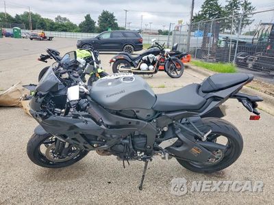 Trzecie zdjęcie samochodu z tyłu: 2025 KAWASAKI ZX636 K VIN:JKBZXJJ18SA031290 - miniatura