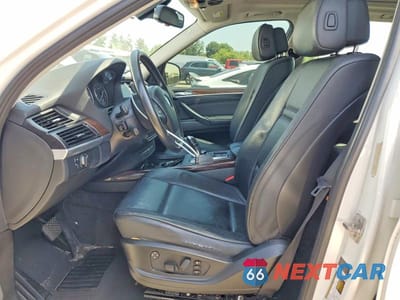 Zdjęcie 7 z 12 samochodu: 2011 BMW X5 XDRIVE35I VIN:5UXZV4C56BLL58081 - miniatura