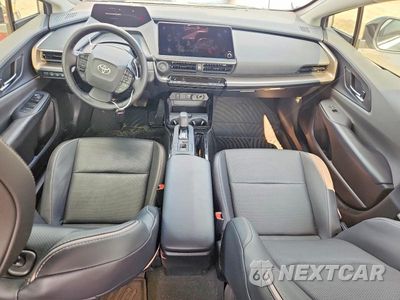 Zdjęcie 8 z 13 samochodu: 2026 TOYOTA PRIUS XLE VIN:JTDADABU7T3034616 - miniatura