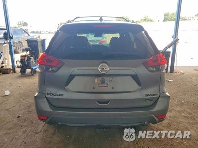 Zdjęcie 6 z 13 samochodu: 2018 NISSAN ROGUE SV VIN:5N1AT2MV8JC748231 - miniatura