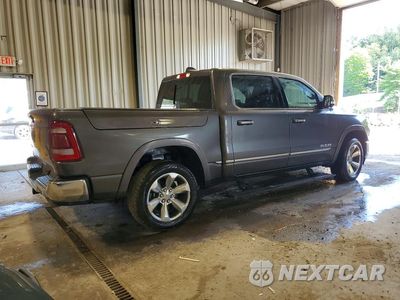 Trzecie zdjęcie samochodu z tyłu: 2019 RAM 1500 LIMITED VIN:1C6SRFHT6KN728466 - miniatura