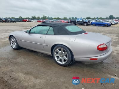 Drugie zdjęcie samochodu z przodu: 2000 JAGUAR XK8 VIN:SAJJA42C2YNA07888 - miniatura