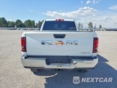 Zdjęcie 6 z 12 samochodu: 2025 RAM 2500 TRADESMAN VIN:3C63R5CL7SG512415 - miniatura