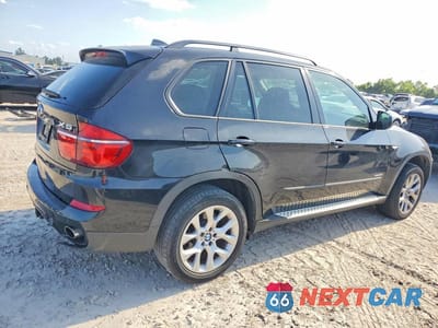 Trzecie zdjęcie samochodu z tyłu: 2011 BMW X5 XDRIVE35I VIN:5UXZV4C50BL412197 - miniatura
