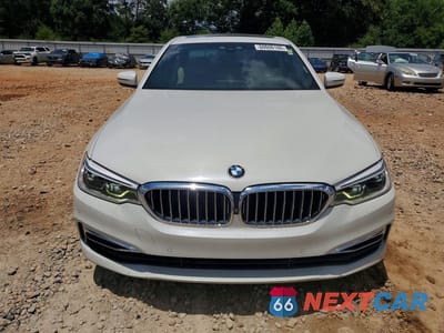 Piąte zdjęcie samochodu w środku: 2019 BMW 530 I VIN:WBAJA5C55KWW10446 - miniatura