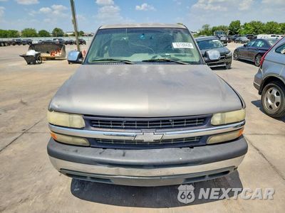 Piąte zdjęcie samochodu w środku: 2001 CHEVROLET SILVERADO C1500 VIN:2GCEC19V111239970 - miniatura