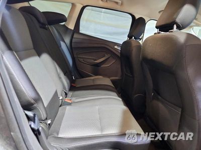 Zdjęcie 11 z 13 samochodu: 2019 FORD ESCAPE SE VIN:1FMCU9GD1KUA66160 - miniatura