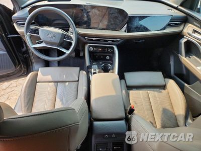 Zdjęcie 8 z 13 samochodu: 2025 AUDI Q5 SPORTBACK PREMIUM PLUS VIN:WA1EAAGU5S2038228 - miniatura