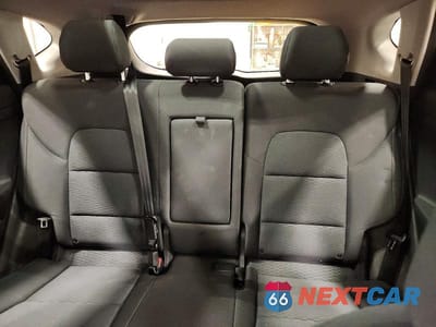 Zdjęcie 10 z 13 samochodu: 2019 HYUNDAI TUCSON NIGHT VIN:KM8J3CAL5KU943885 - miniatura