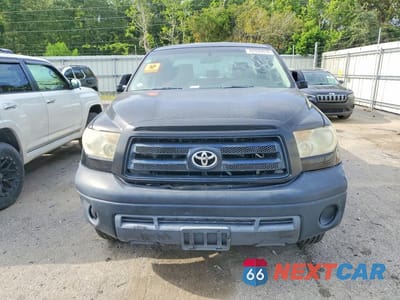 Piąte zdjęcie samochodu w środku: 2011 TOYOTA TUNDRA DOUBLE CAB SR5 VIN:5TFRM5F16BX032213 - miniatura