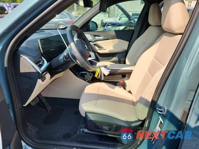 Zdjęcie 7 z 13 samochodu: 2025 BMW X1 XDRIVE28I VIN:WBX73EF05S5189389 - miniatura