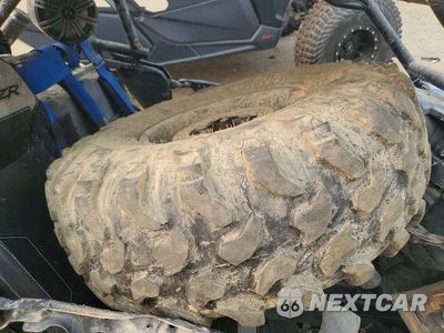 Piąte zdjęcie samochodu w środku: 2016 POLARIS RZR 1000 PRO XP 4 SPORT VIN:3NSVDE923GF463529 - miniatura
