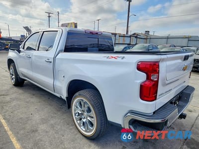 Drugie zdjęcie samochodu z przodu: 2025 CHEVROLET SILVERADO K1500 LTZ VIN:3GCUKGELXSG164829 - miniatura