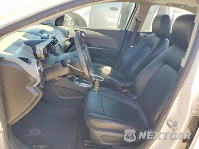 Zdjęcie 7 z 13 samochodu: 2016 CHEVROLET SONIC LTZ VIN:1G1JE5SB8G4174234 - miniatura