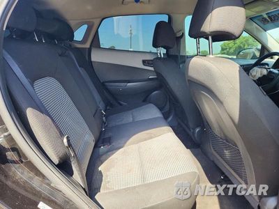 Zdjęcie 11 z 14 samochodu: 2020 HYUNDAI KONA SE VIN:KM8K12AA2LU481841 - miniatura