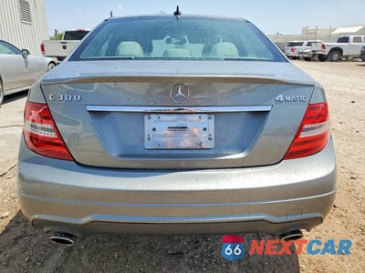 Zdjęcie 6 z 12 samochodu: 2013 MERCEDES-BENZ C 300 4MATIC VIN:WDDGF8AB6DG141850 - miniatura