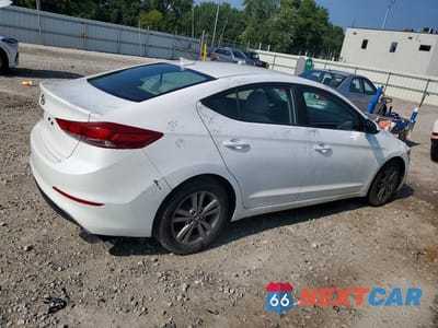Trzecie zdjęcie samochodu z tyłu: 2017 HYUNDAI ELANTRA SE VIN:5NPD84LF9HH002314 - miniatura