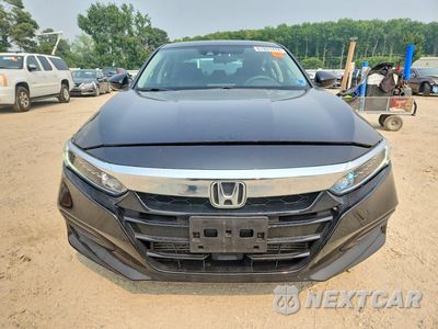 Piąte zdjęcie samochodu w środku: 2018 HONDA ACCORD LX VIN:1HGCV1F15JA266406 - miniatura