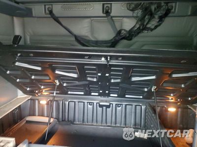 Zdjęcie 10 z 14 samochodu: 2020 FREIGHTLINER CASCADIA 125 SEMI TRUCK VIN:3AKJGLDR2LDLU5593 - miniatura