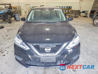 Piąte zdjęcie samochodu w środku: 2018 NISSAN SENTRA SV VIN:3N1AB7AP2JY313564 - miniatura
