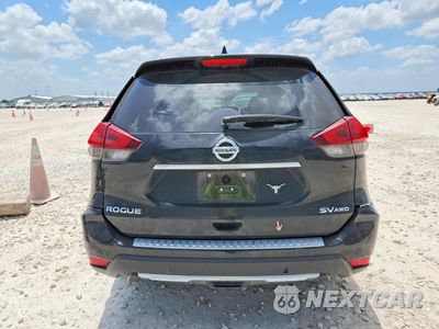 Zdjęcie 6 z 13 samochodu: 2019 NISSAN ROGUE SV VIN:5N1AT2MV8KC730409 - miniatura